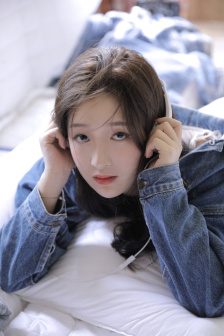 用我的手指搅乱未增删翻译观看